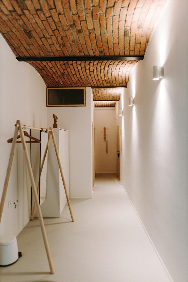 Apartmany Starak V Historickem Centru Znojma ズノイモ エクステリア 写真