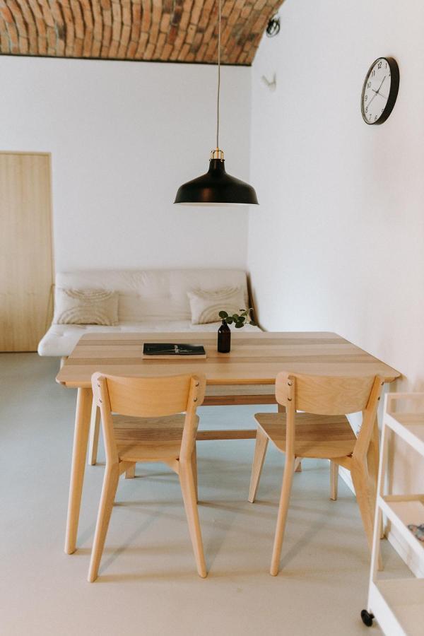 Apartmany Starak V Historickem Centru Znojma ズノイモ エクステリア 写真